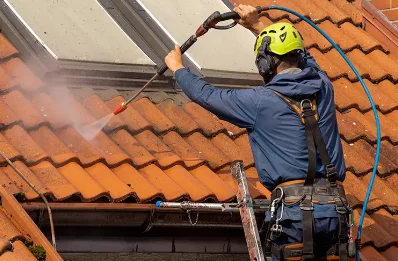Démoussage et hydrofuge de toiture à Gosnay
